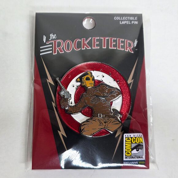 SDCC 2025 Comic Con Exclusive Little Shop Of Pins Rocketeer Target Pin IN HAND - Picture 2 of 3